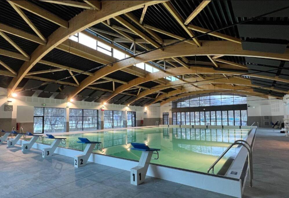 Charmant Logement De Plein Pied Avec Piscine 2* Loudenvielle Exteriör bild